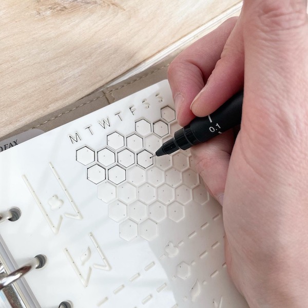 Honeycomb month planner - bee bullet journal stencil